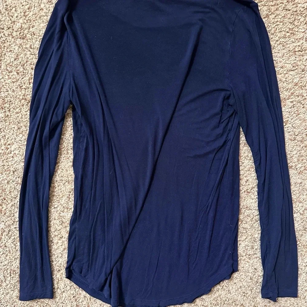 Old Navy Shirt - Picture 2 of 3